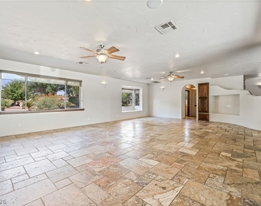 7154 Ranchito Circle - Photo Thumbnail 9