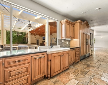 7154 Ranchito Circle - Photo Thumbnail 16