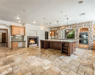 7154 Ranchito Circle - Photo Thumbnail 15