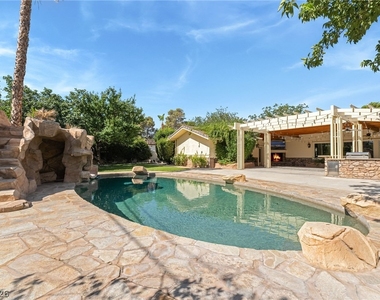 7154 Ranchito Circle - Photo Thumbnail 41