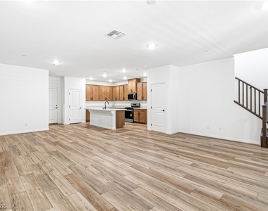 12560 Kings Creek Place - Photo Thumbnail 6