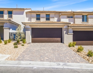 12560 Kings Creek Place - Photo Thumbnail 22
