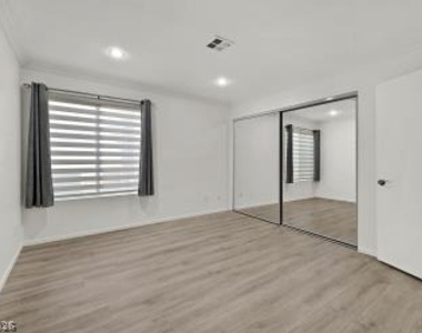 350 S Durango Drive - Photo Thumbnail 18