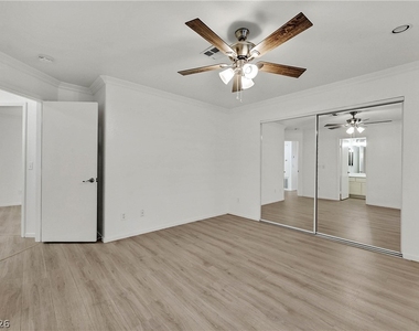 350 S Durango Drive - Photo Thumbnail 9