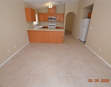 6485 Abbeville River Court - Photo Thumbnail 5