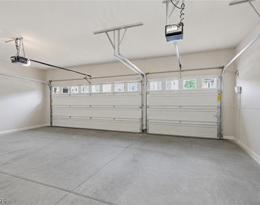 5891 Rockway Glen Avenue - Photo Thumbnail 35