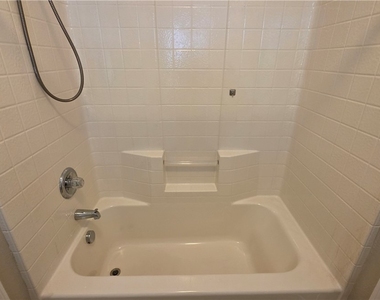 5769 Old Colony Drive - Photo Thumbnail 20