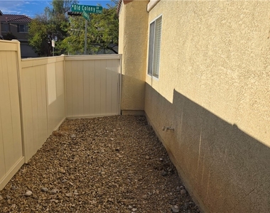 5769 Old Colony Drive - Photo Thumbnail 26