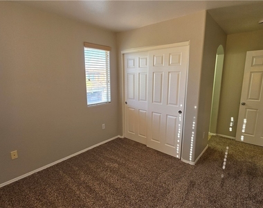 5769 Old Colony Drive - Photo Thumbnail 17