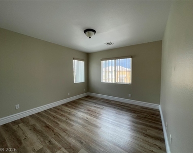 9701 Kampsville Avenue - Photo Thumbnail 24