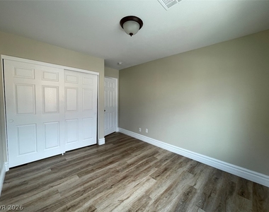 9701 Kampsville Avenue - Photo Thumbnail 23