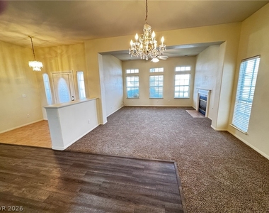 5117 Elm Grove Drive - Photo Thumbnail 4