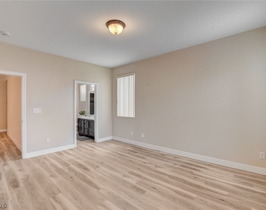3962 Coyote Ridge Court - Photo Thumbnail 21