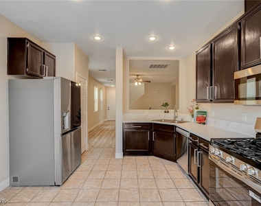 3962 Coyote Ridge Court - Photo Thumbnail 9