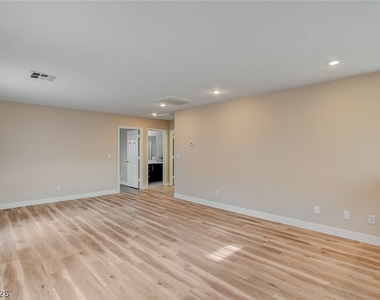 3962 Coyote Ridge Court - Photo Thumbnail 17