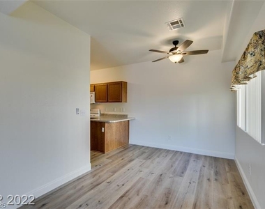 475 Lost Eagle Way - Photo Thumbnail 30