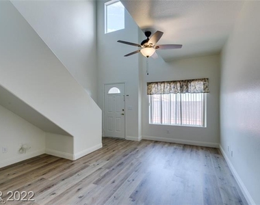 475 Lost Eagle Way - Photo Thumbnail 33