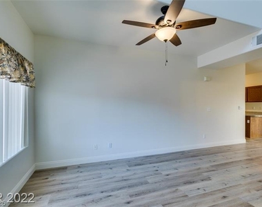 475 Lost Eagle Way - Photo Thumbnail 38