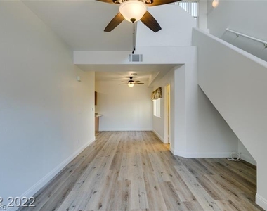 475 Lost Eagle Way - Photo Thumbnail 36