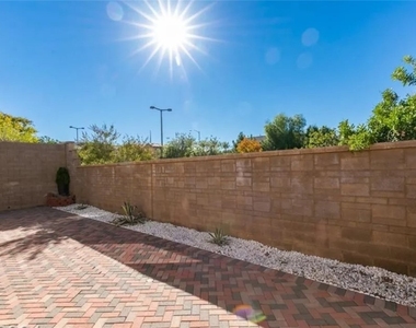 2659 Lochleven Way - Photo Thumbnail 37