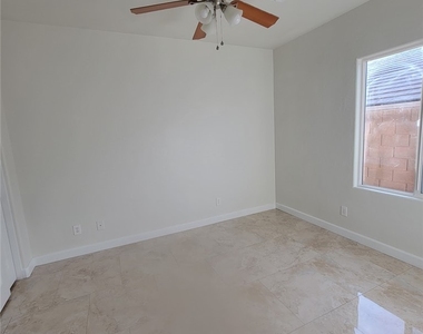 2659 Lochleven Way - Photo Thumbnail 14