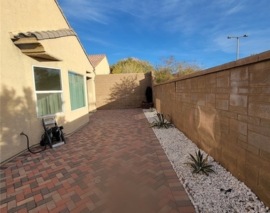 2659 Lochleven Way - Photo Thumbnail 34