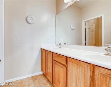 2659 Lochleven Way - Photo Thumbnail 15