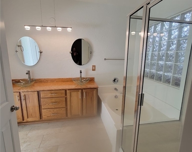 2659 Lochleven Way - Photo Thumbnail 20