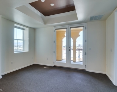 2405 W Serene Avenue - Photo Thumbnail 5