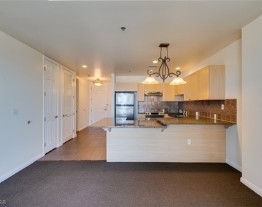 2405 W Serene Avenue - Photo Thumbnail 12