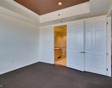 2405 W Serene Avenue - Photo Thumbnail 29