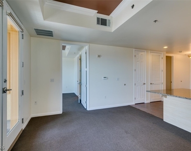 2405 W Serene Avenue - Photo Thumbnail 10