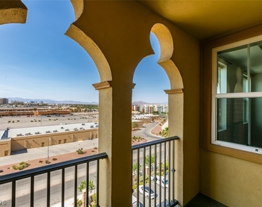 2405 W Serene Avenue - Photo Thumbnail 34