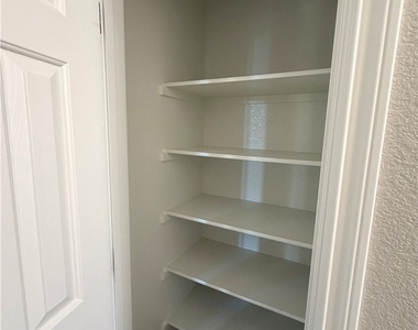 2721 Auchmull Street - Photo Thumbnail 35