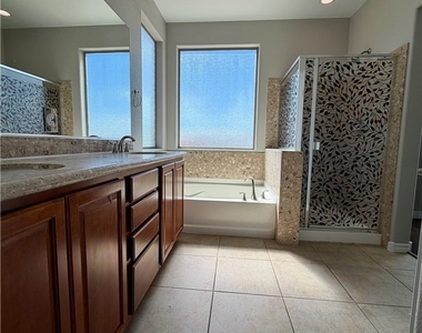 2721 Auchmull Street - Photo Thumbnail 23