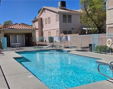 1452 Padbury Court - Photo Thumbnail 13