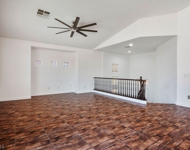 5913 Running Horse Drive - Photo Thumbnail 30