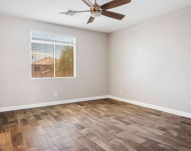 5913 Running Horse Drive - Photo Thumbnail 37