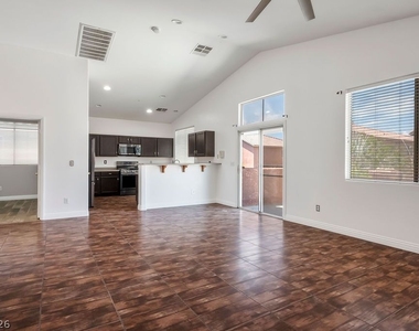 5913 Running Horse Drive - Photo Thumbnail 28
