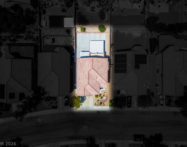 5913 Running Horse Drive - Photo Thumbnail 9
