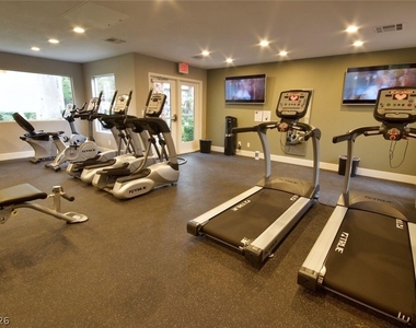 4200 S Valley View Boulevard - Photo Thumbnail 30