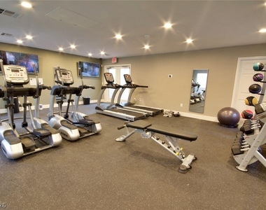 4200 S Valley View Boulevard - Photo Thumbnail 29