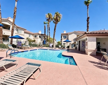 2121 Echo Bay Street - Photo Thumbnail 14