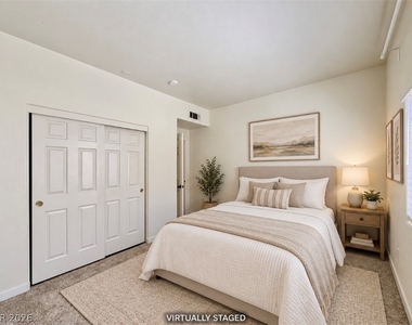 2121 Echo Bay Street - Photo Thumbnail 8