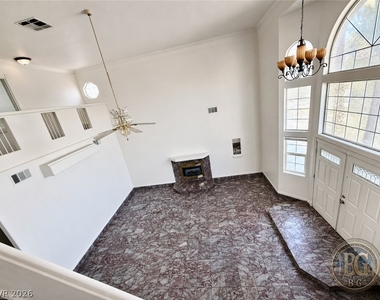 764 Benedict Drive - Photo Thumbnail 15