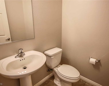 1143 Jesse Harbor Avenue - Photo Thumbnail 14