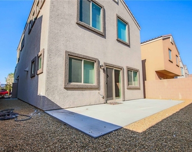 1143 Jesse Harbor Avenue - Photo Thumbnail 29