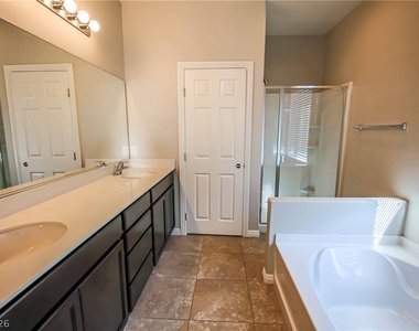 1143 Jesse Harbor Avenue - Photo Thumbnail 26