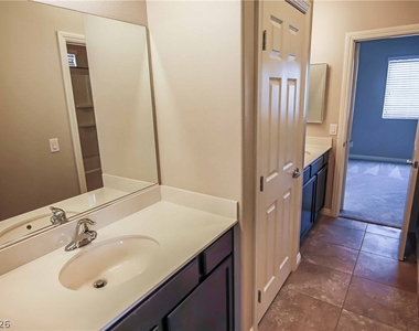 1143 Jesse Harbor Avenue - Photo Thumbnail 20