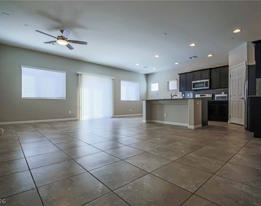 1143 Jesse Harbor Avenue - Photo Thumbnail 4